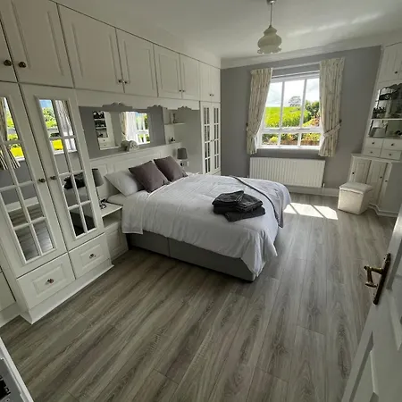 Дом отдыха Big Pop's House Kilmacthomas